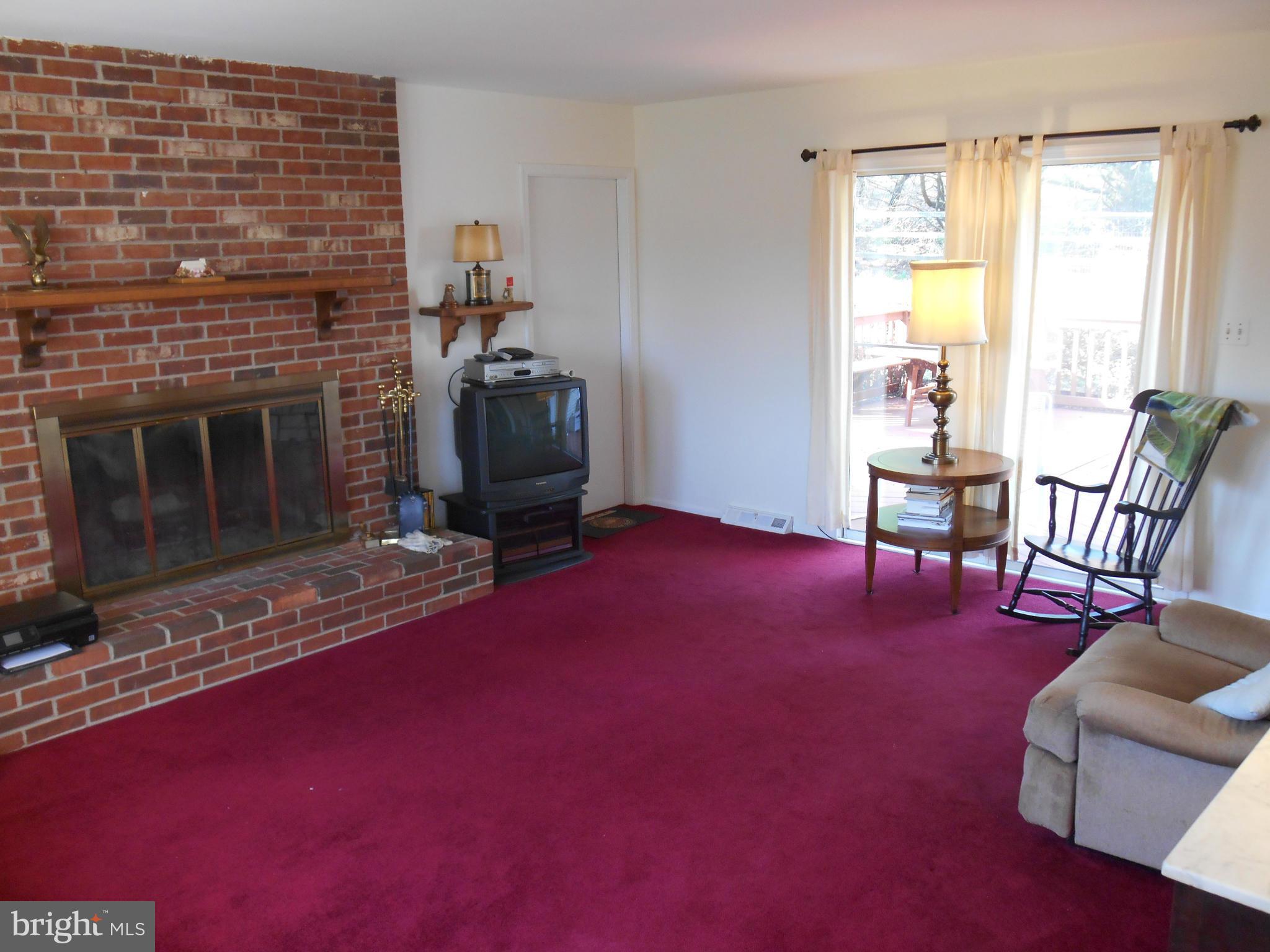 4304 Round Knoll Road Baldwin, MD 21013 - Photo 8 of 17 Family Room