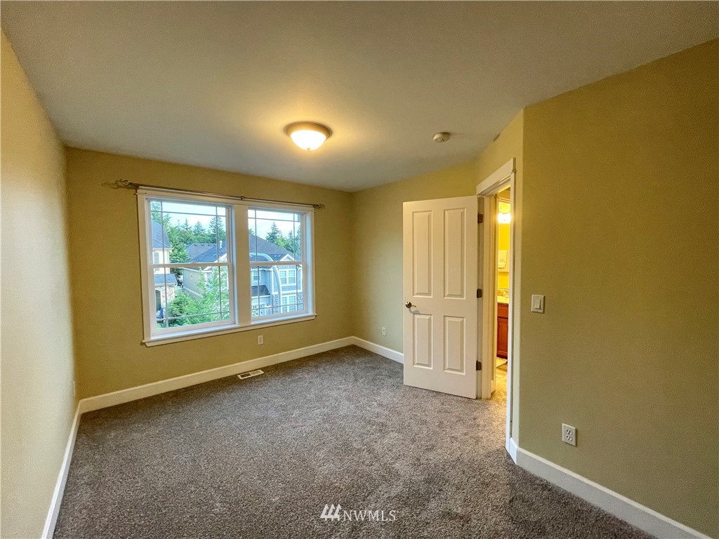 3724 Smithers Avenue South Renton, WA 98055 - Photo 28 of 35