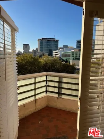 $6,300 | 120 South Crescent Drive, Unit 305, Beverly Hills, CA 90212