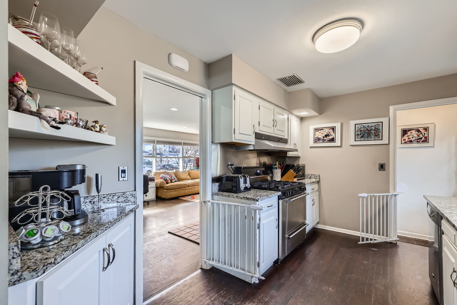 809 Cedar Lane Northbrook, IL 60062 - Photo 4 of 11