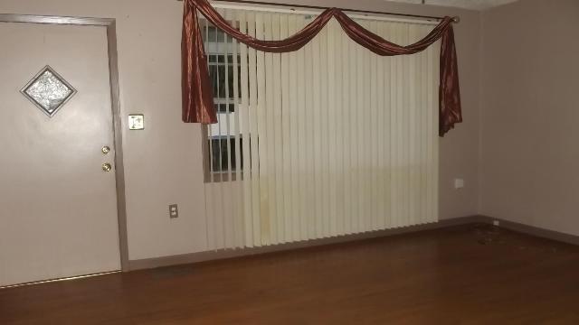 2725 White Oak Grove Road Morristown, TN 37813 - Photo 5 of 23 LIVINGROOM