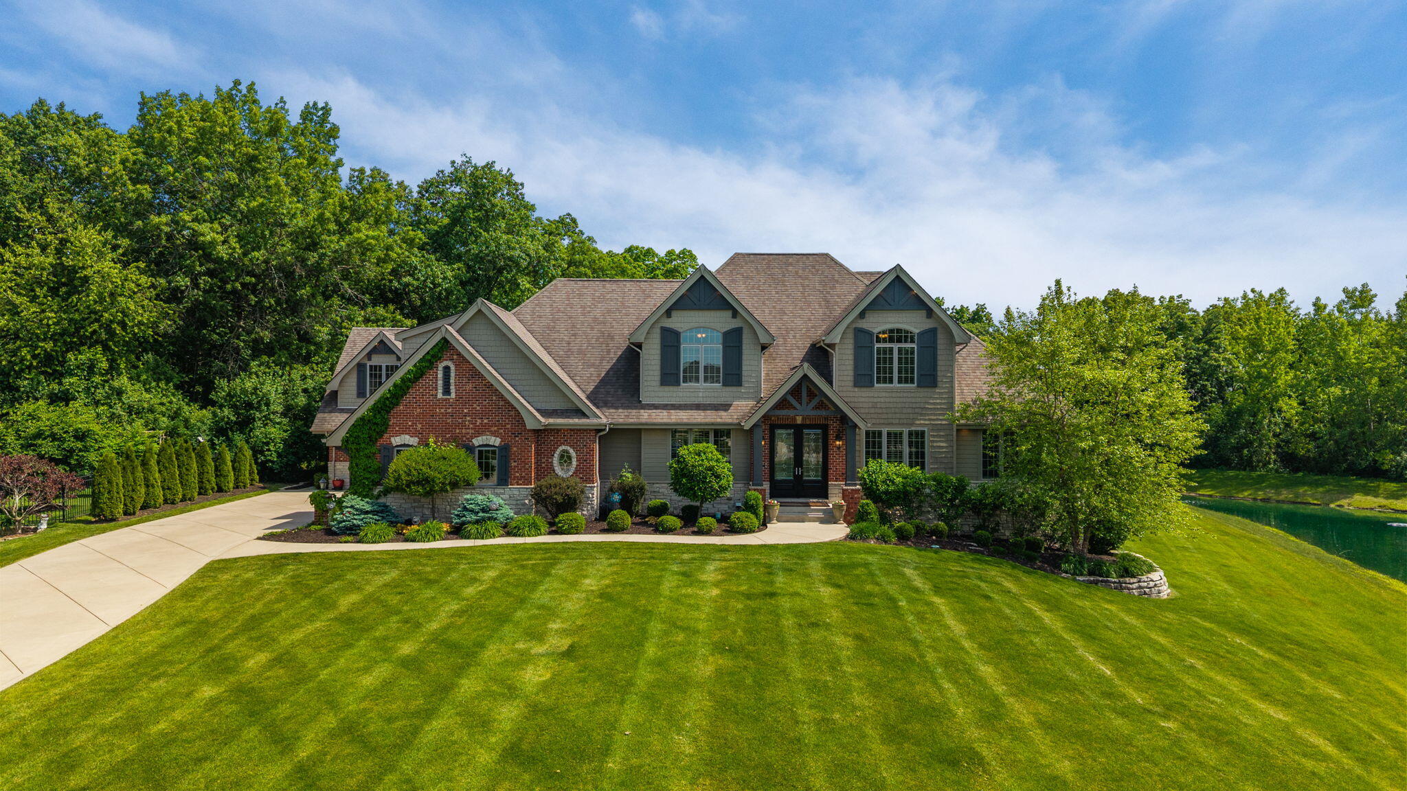 1840 Kleven Lane Crown Point, IN 46307 - Photo 7 of 112 2048x1152