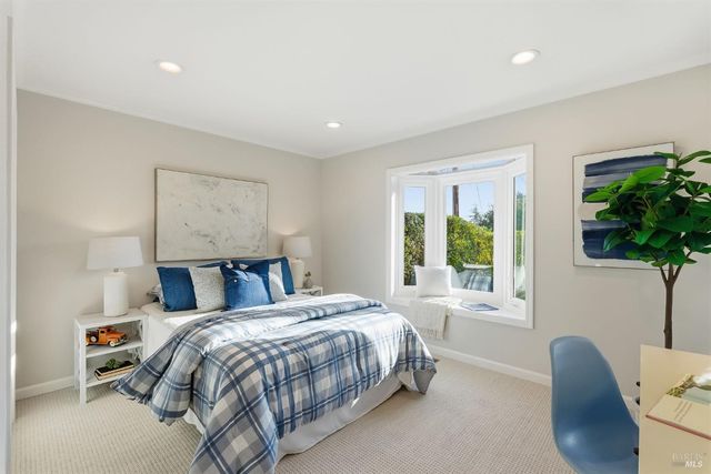 $1,875,000 | 16 Edna Court, Kentfield, CA 94904