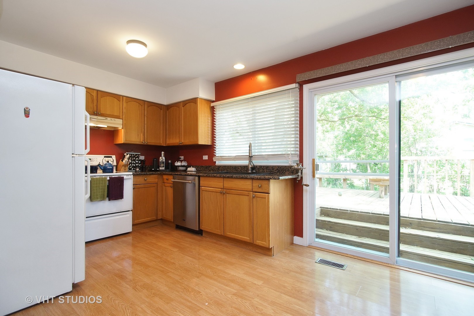 202 East Old Bridge Road Palatine, IL 60067 - Photo 5 of 16