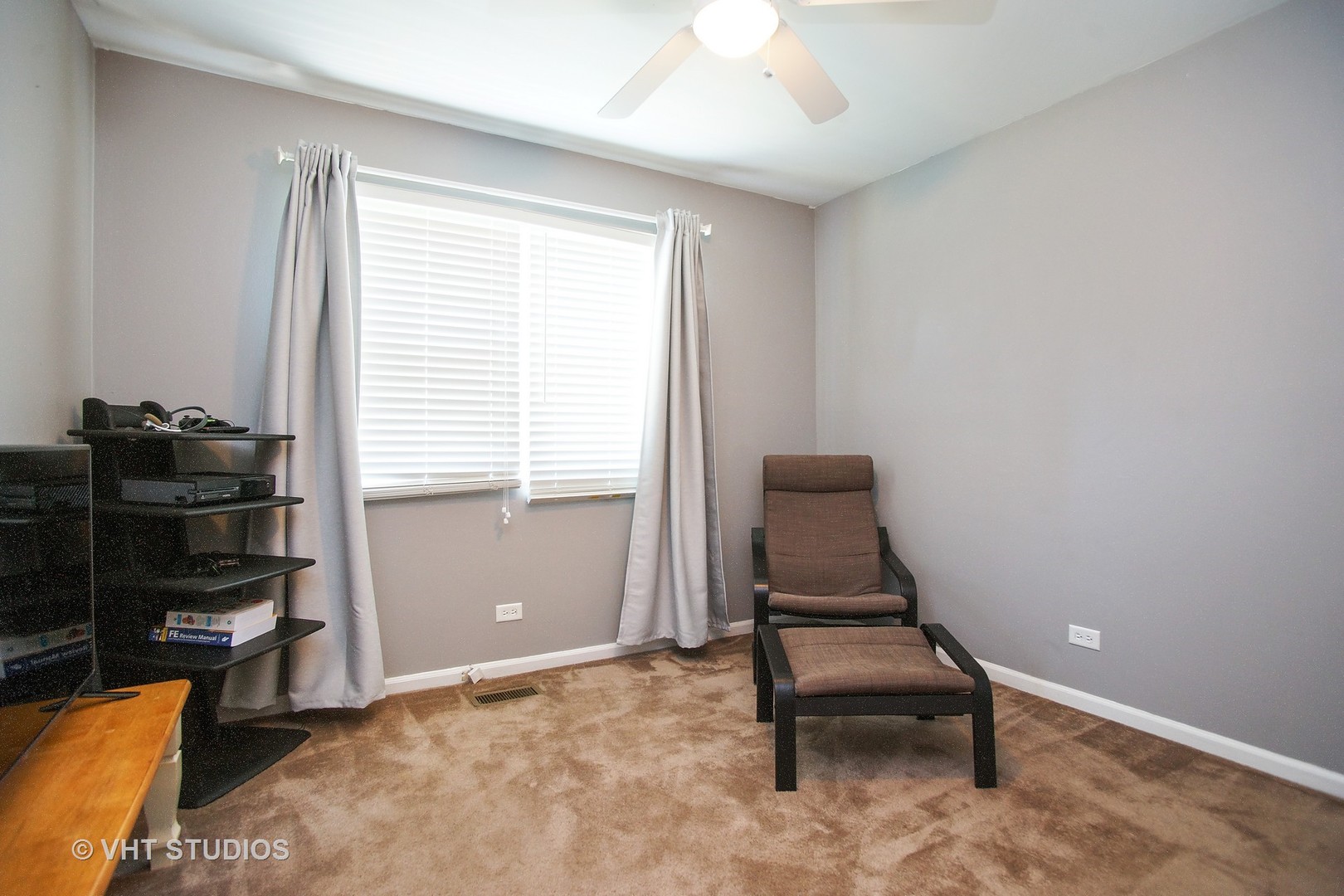202 East Old Bridge Road Palatine, IL 60067 - Photo 10 of 16