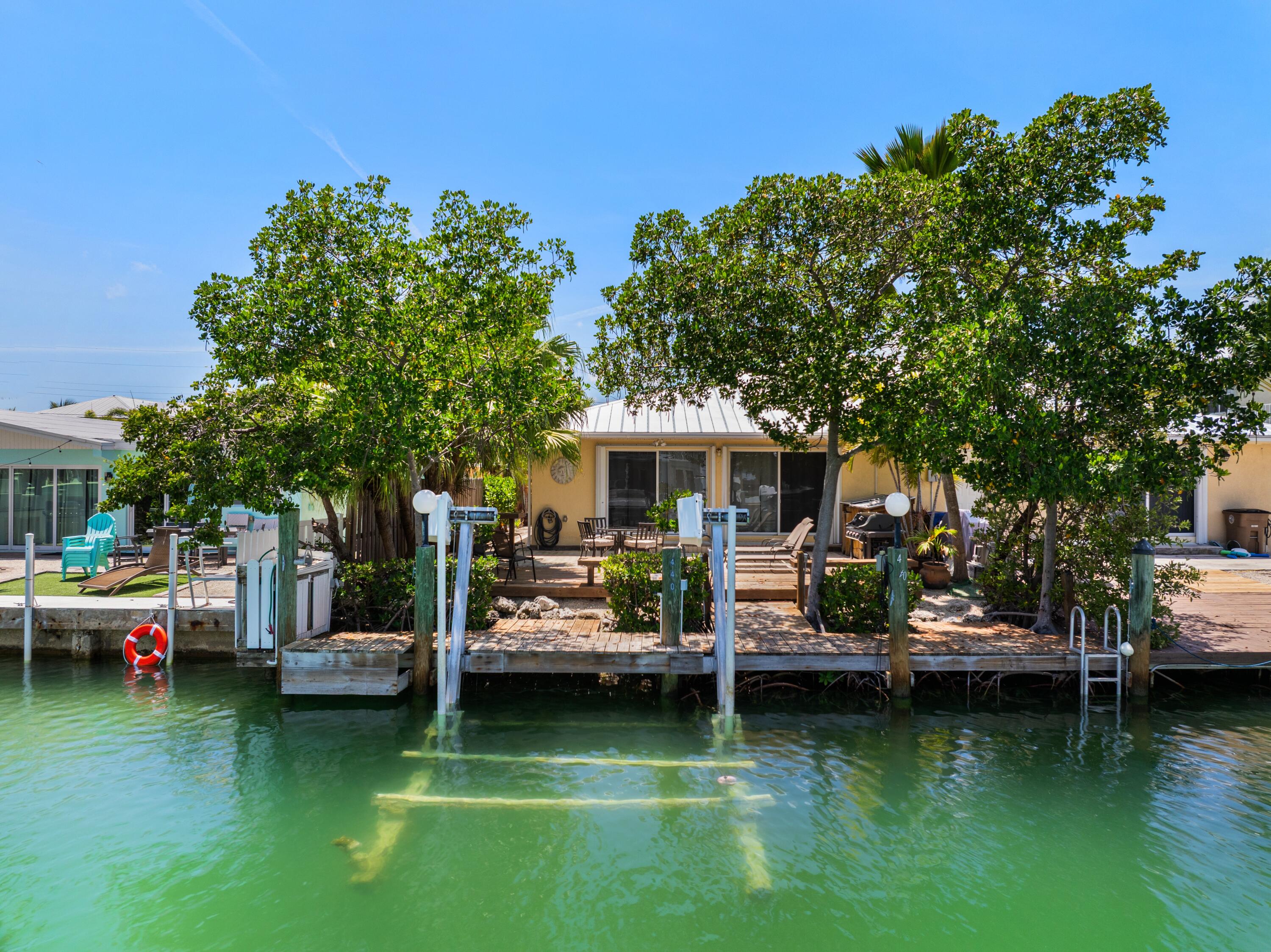 440 9th Street Key Colony Beach, FL 33051 - Photo 4 of 50 Canal - Lift - Doc