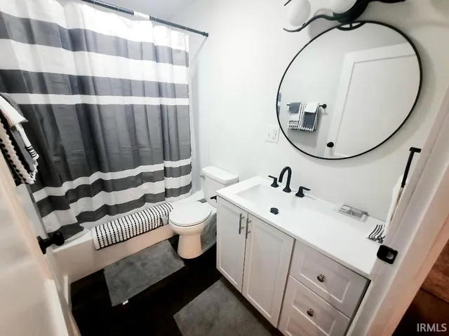 $139,900 | 3221 West Holly Street, Muncie, IN 47304