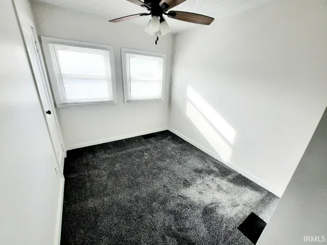 $139,900 | 3221 West Holly Street, Muncie, IN 47304