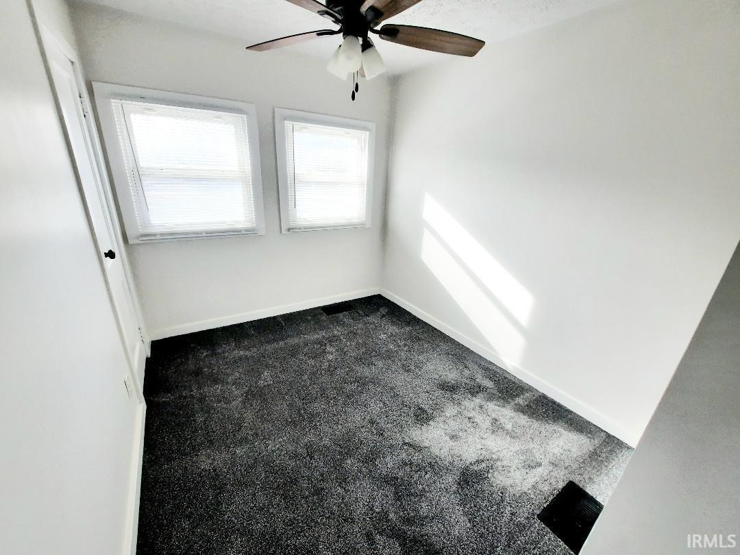 3221 West Holly Street Muncie, IN 47304 - Photo 16 of 21