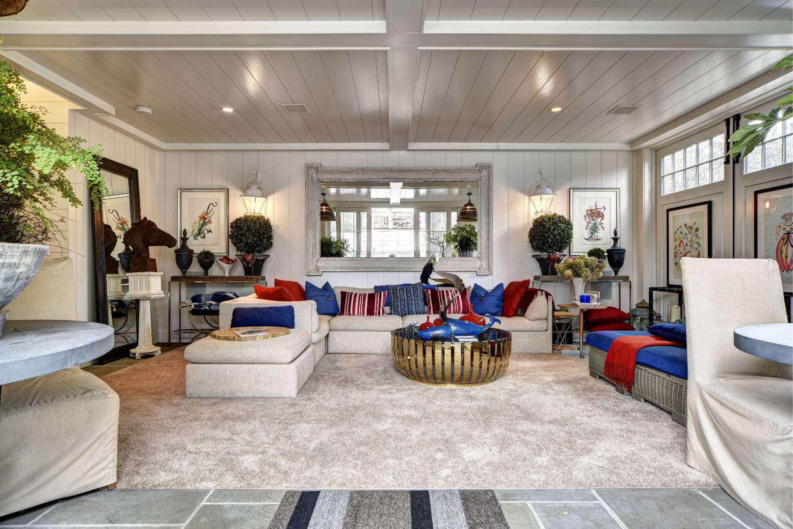 12 Huntington Lane Water Mill, NY 11976 - Photo 48 of 50 a living room with furniture and a potted plant