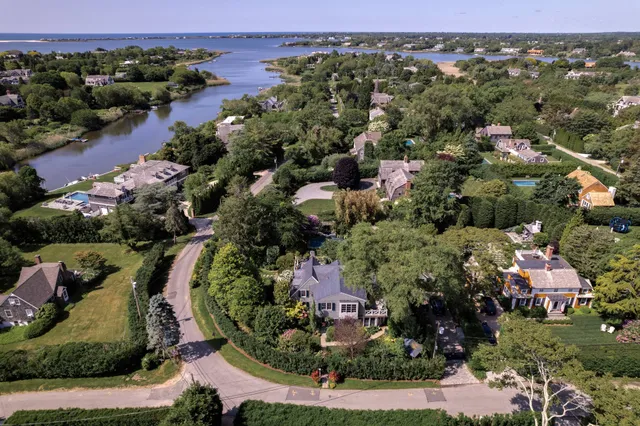 an aerial view of multiple house