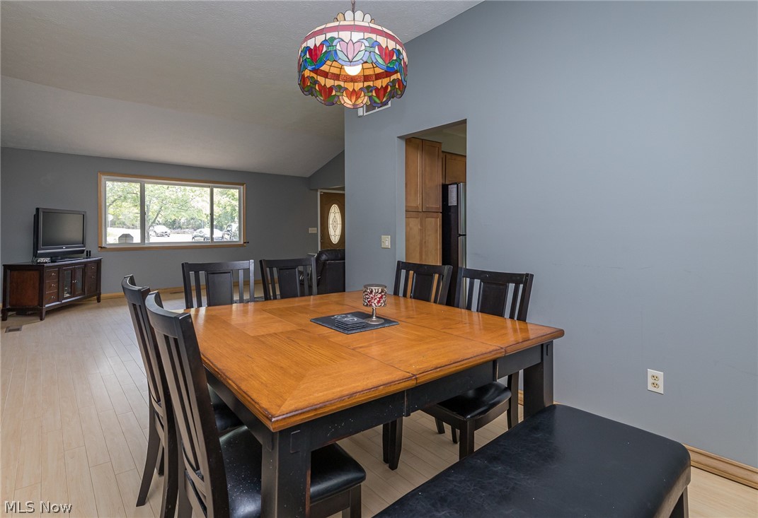 17988 Drake Road Strongsville, OH 44136 - Photo 11 of 33 Gallery Image 11
