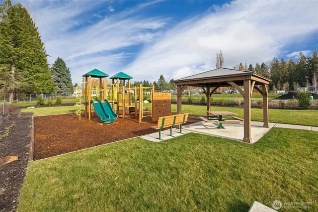 $949,995 | 26809 Northeast 143rd Circle, Unit 1, Duvall, WA 98019