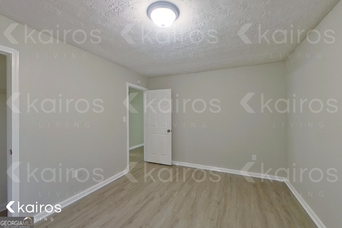 100 Deer Parkway Athens, GA 30605 - Photo 13 of 22 a view of an empty room