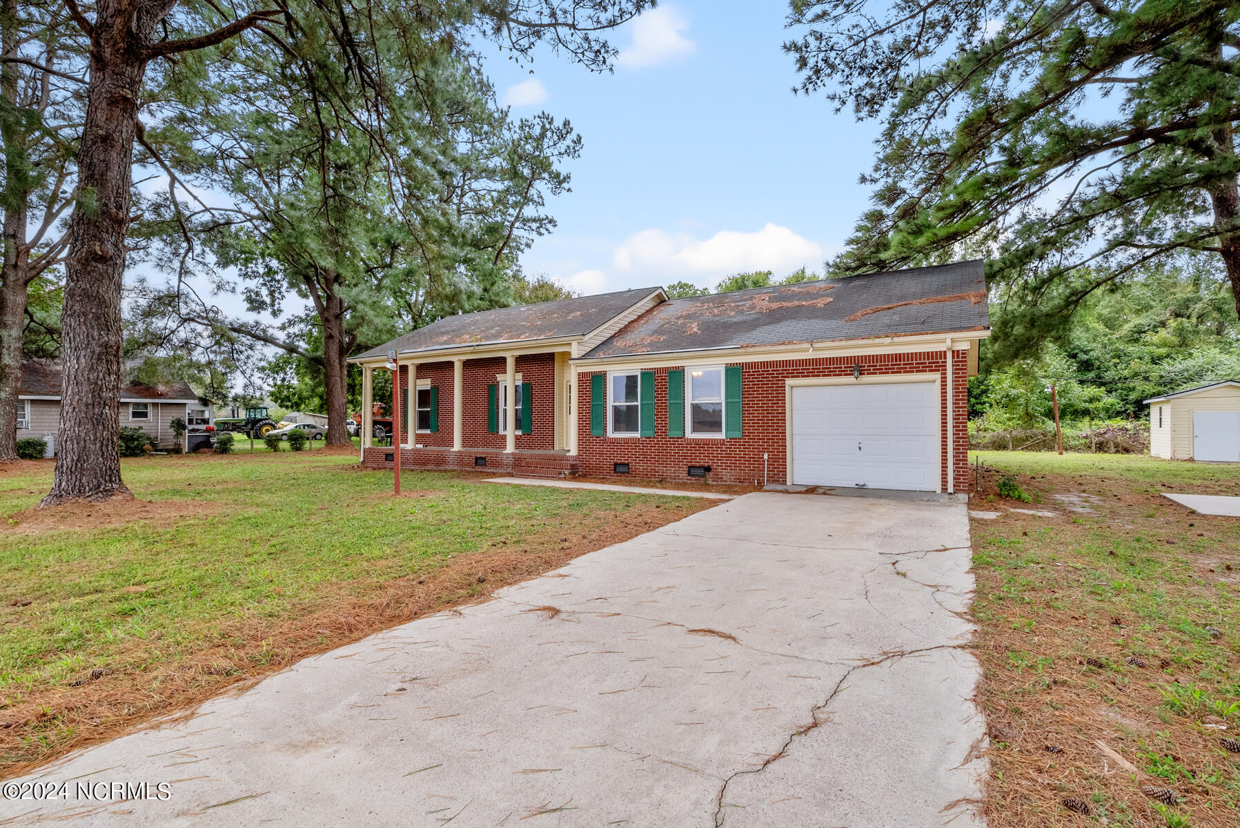 1178 Ball Road Elizabeth City, NC 27909 - Photo 2 of 29 Ball Rd_1178_EC_KimH_Resized