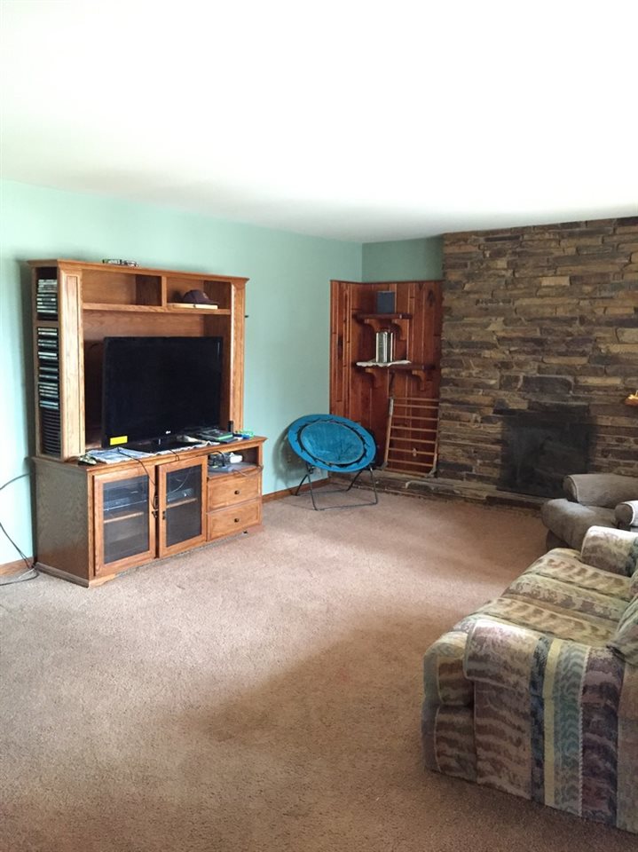 11631 South 41 Road Cadillac, MI 49601 - Photo 10 of 27 1798833-9.JPG