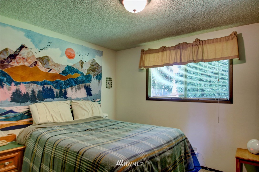 308 Gardner Road Burlington, WA 98233 - Photo 9 of 23 Gallery Image 9