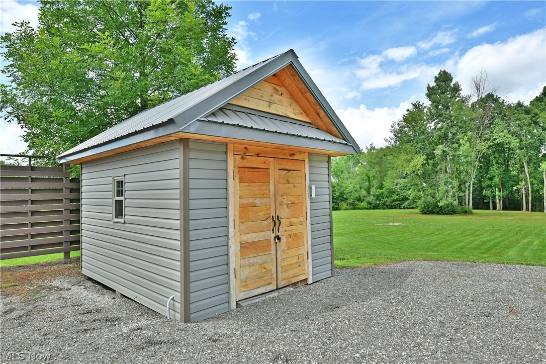 10250 Springfield Road Youngstown, OH 44514 - Photo 46 of 50