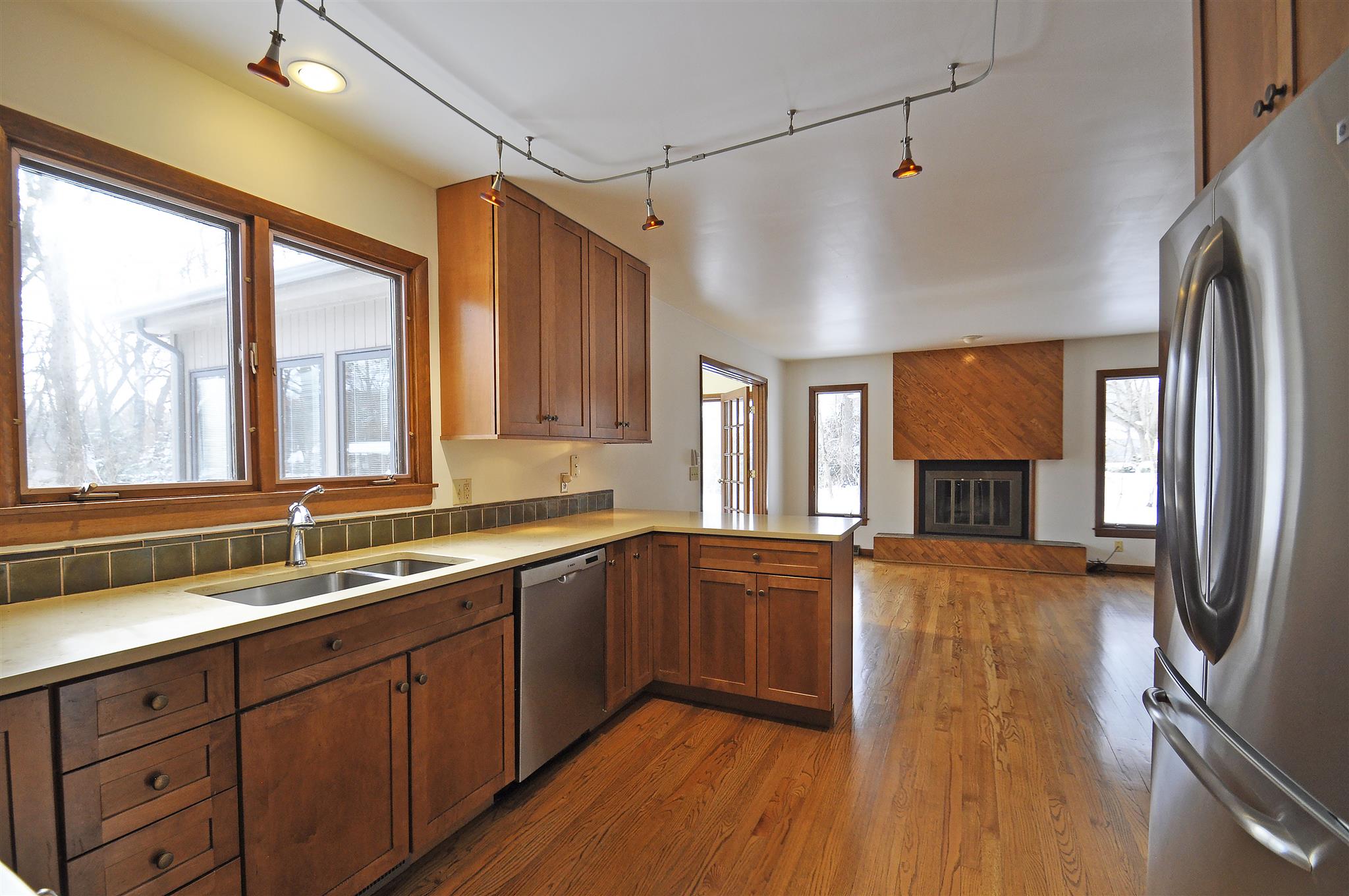 52145 Farmington Square Road Granger, IN 46530 - Photo 13 of 36 Gallery Image 13