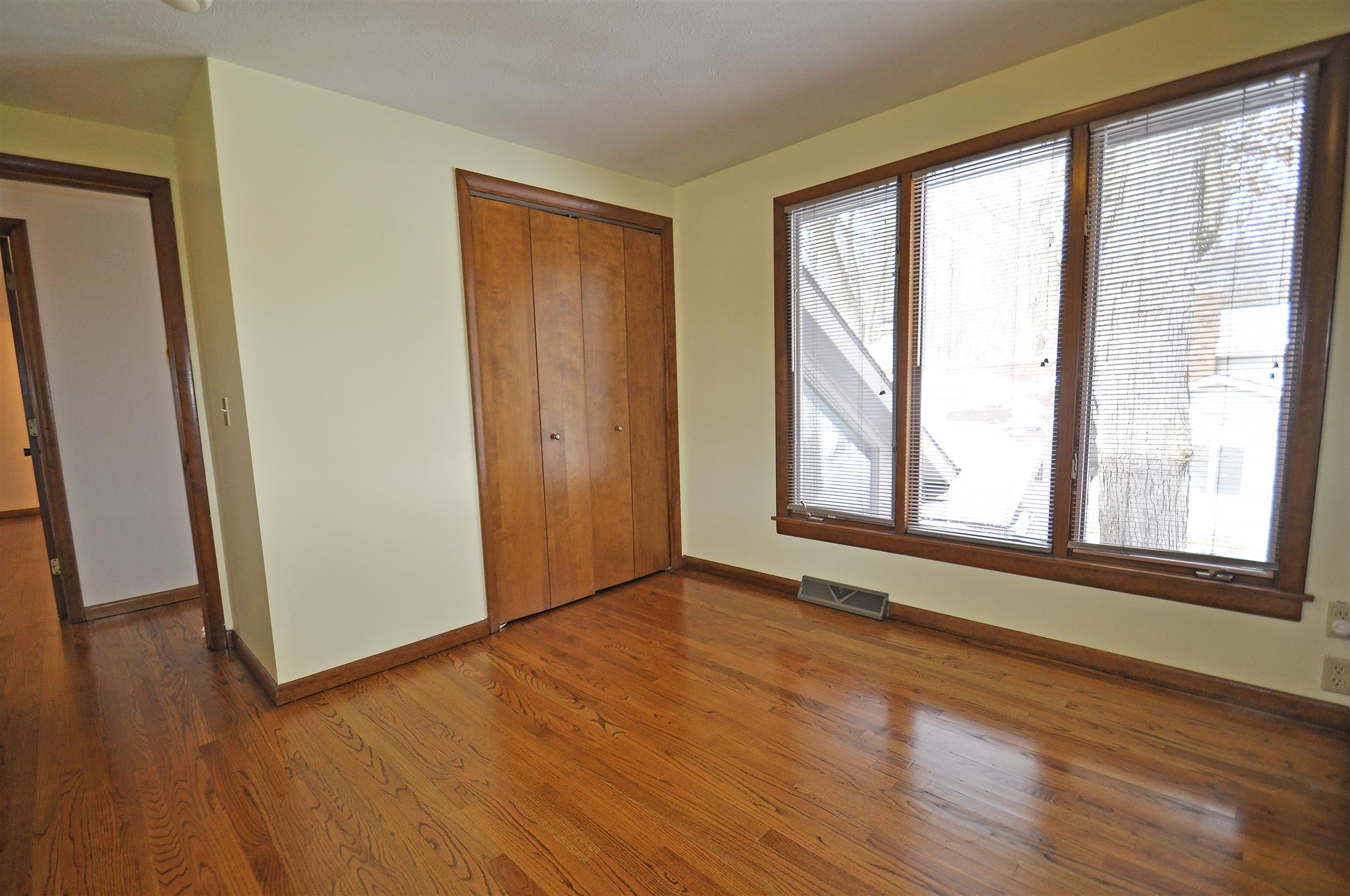 52145 Farmington Square Road Granger, IN 46530 - Photo 26 of 36 Gallery Image 26