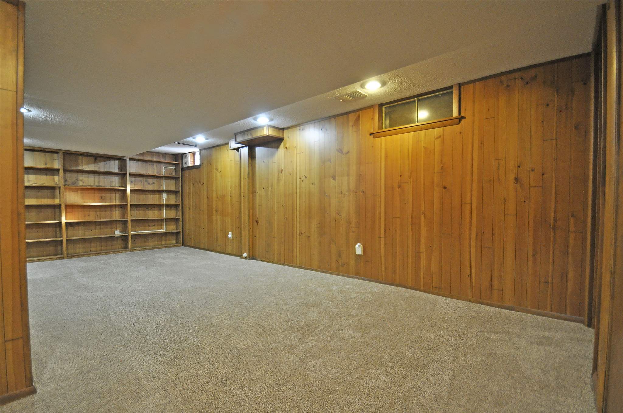 52145 Farmington Square Road Granger, IN 46530 - Photo 31 of 36 Gallery Image 31