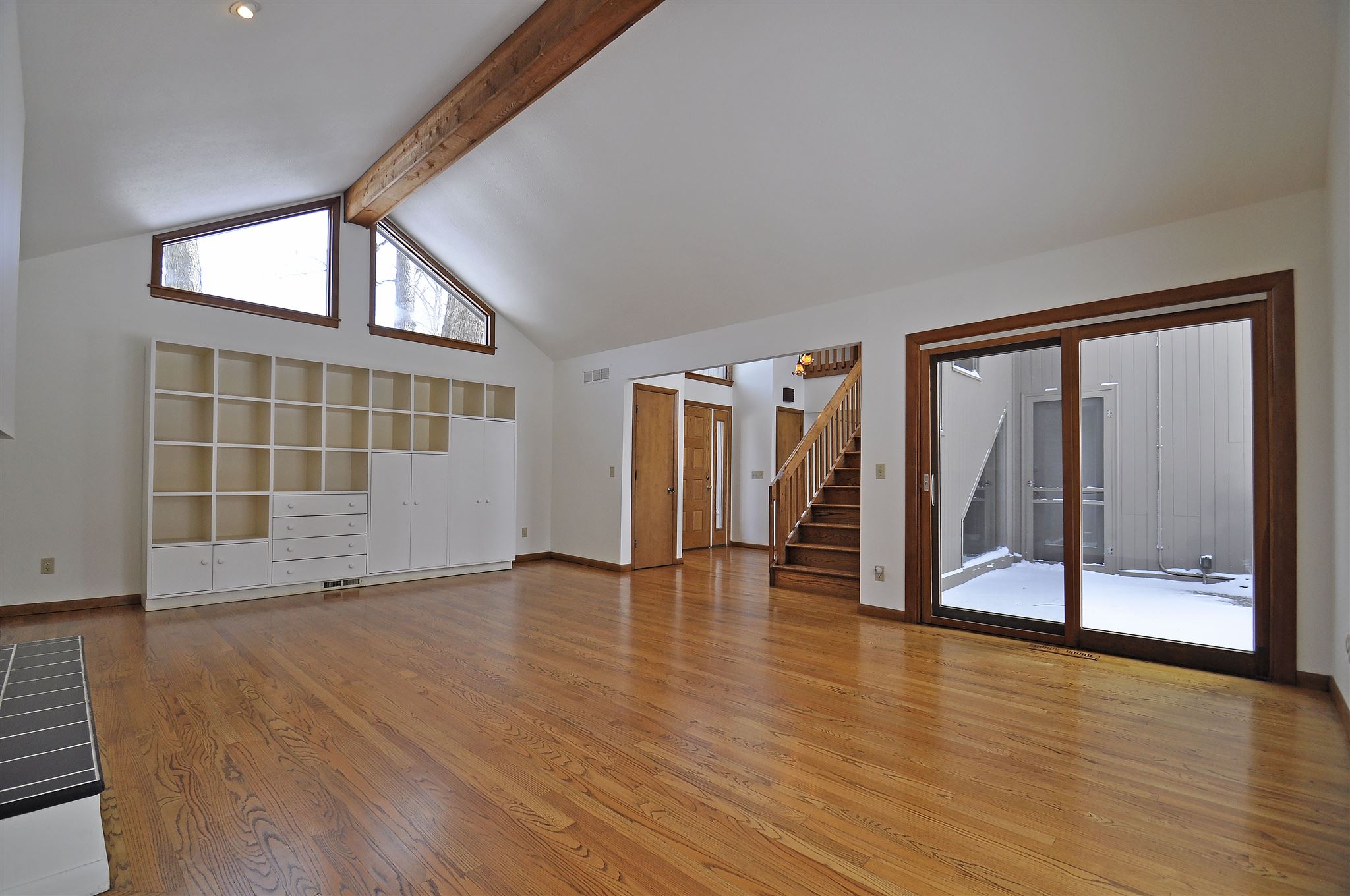 52145 Farmington Square Road Granger, IN 46530 - Photo 8 of 36 Gallery Image 8