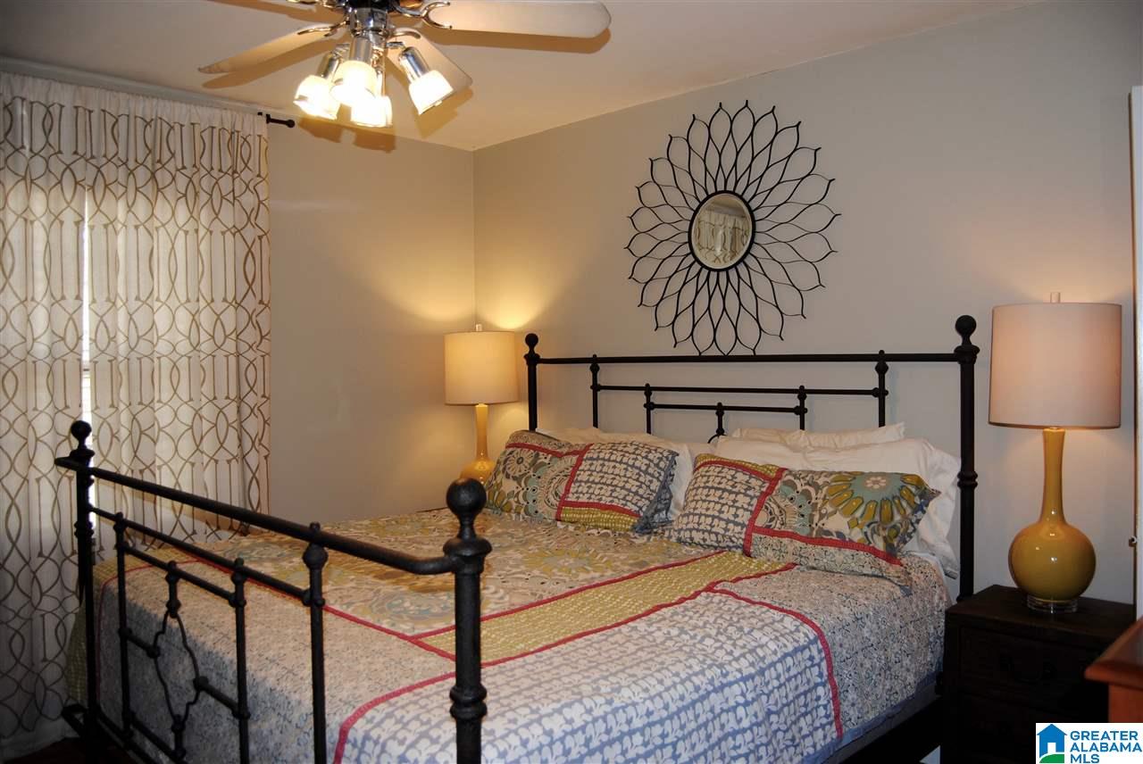 1425 Monticello Road Birmingham, AL 35210 - Photo 10 of 28
