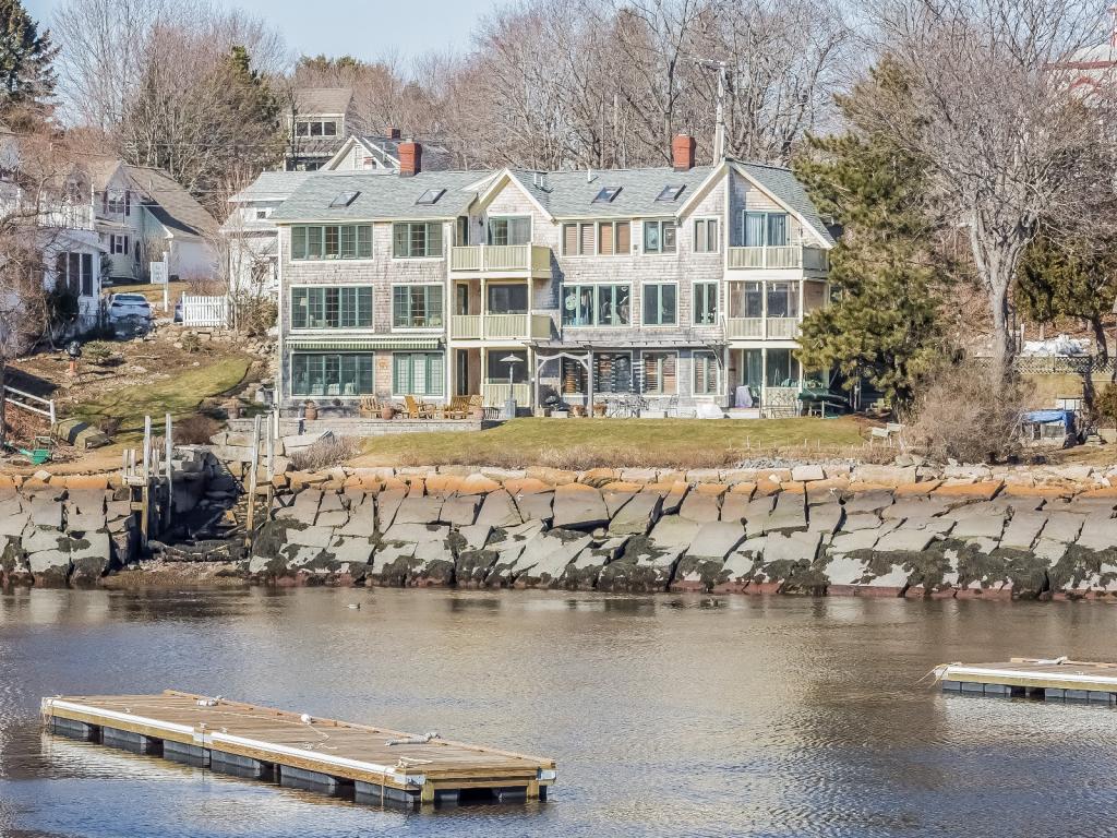 38 Perkins Cove Road, Unit 2 Ogunquit, ME 03907 - Photo 2 of 35 Gallery Image 2