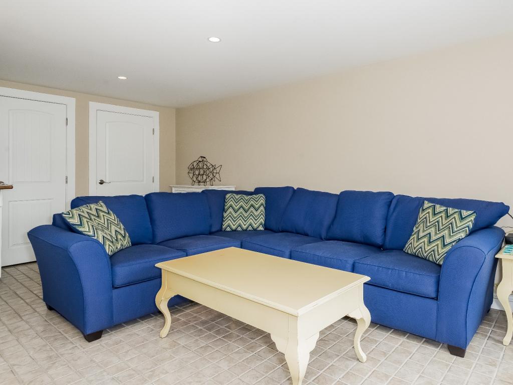 38 Perkins Cove Road, Unit 2 Ogunquit, ME 03907 - Photo 31 of 35 Gallery Image 31