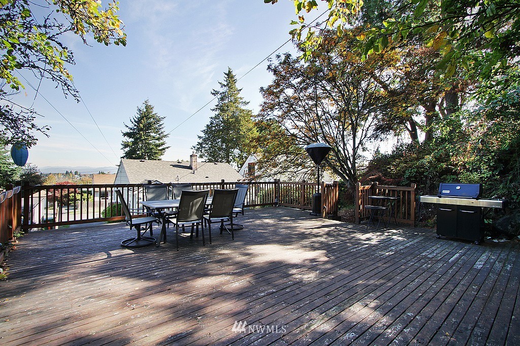 7147 29th Avenue Southwest Seattle, WA 98126 - Photo 15 of 15