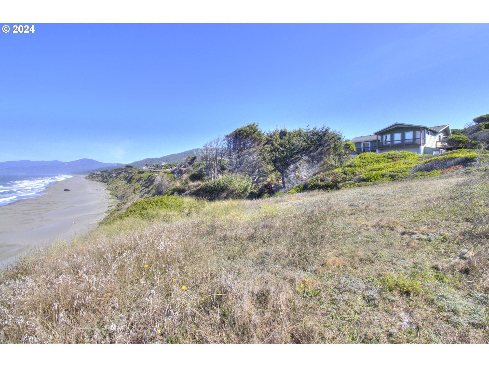 32782 Kilgore Road Gold Beach, OR 97444 - Photo 38 of 47 Den/Office
