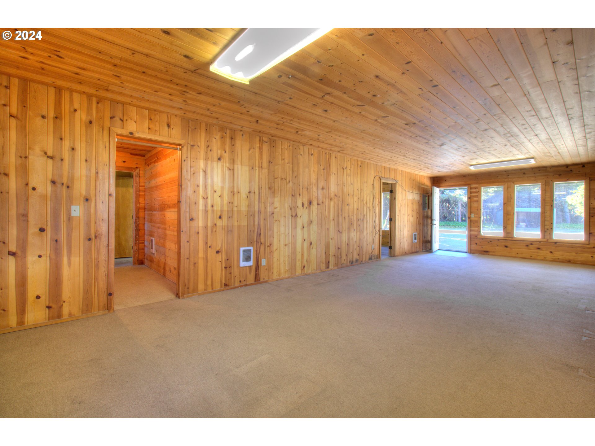 32782 Kilgore Road Gold Beach, OR 97444 - Photo 41 of 47 Den/Office