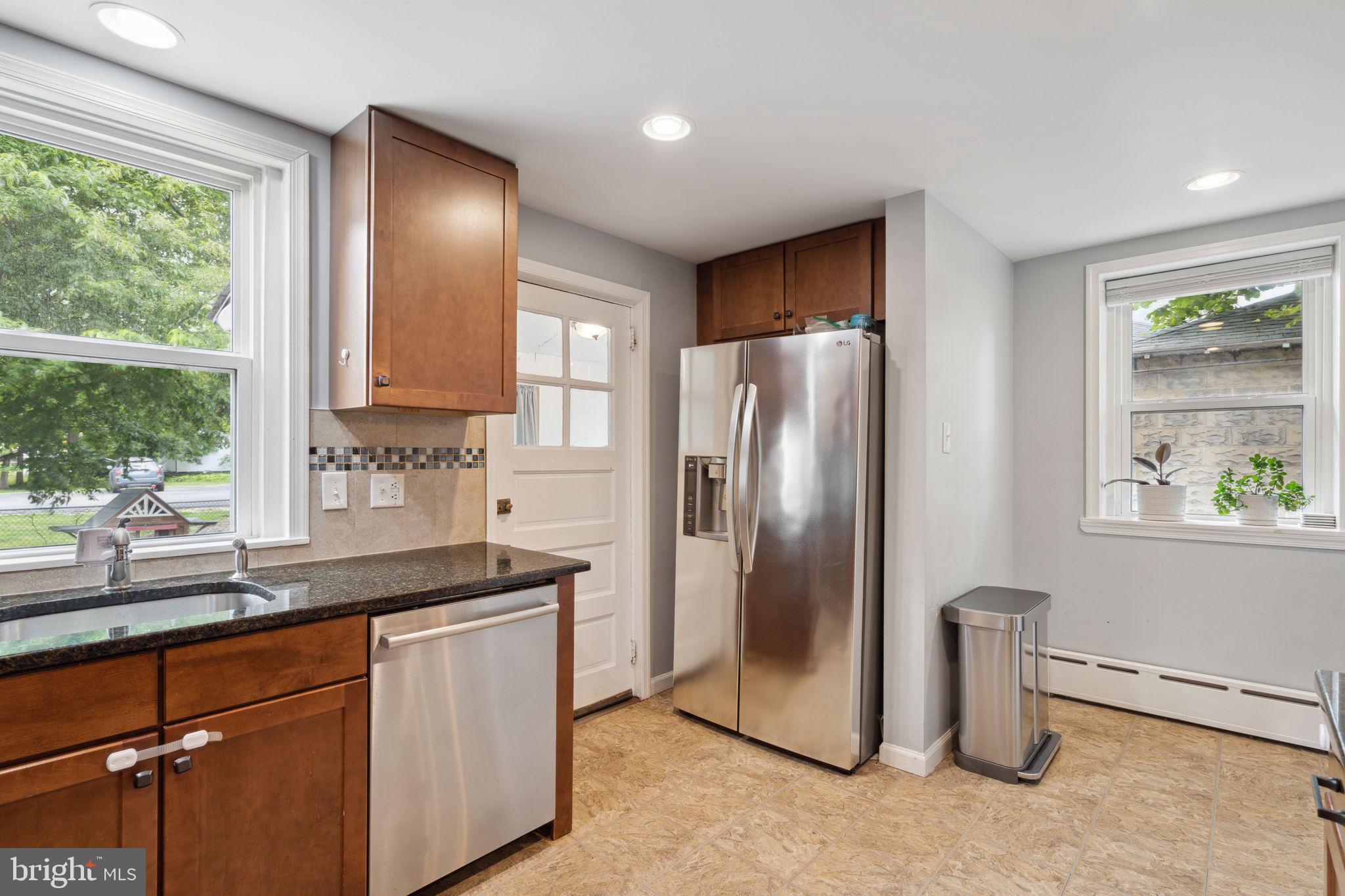 141 Drexel Road Ardmore, PA 19003 - Photo 10 of 33