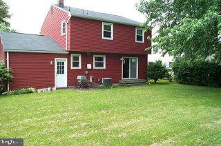 1657 Glenn Road Lancaster, PA 17601 - Photo 2 of 5 Gallery Image 2