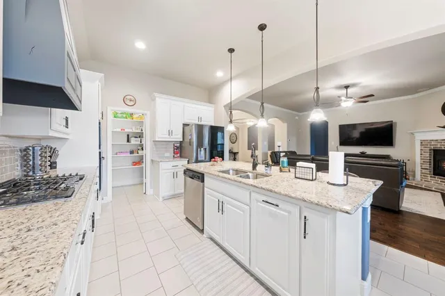 $490,000 | 2611 Alden Lane, Mansfield, TX 76084