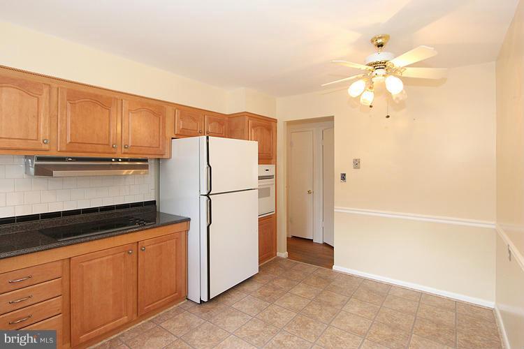 4045 Carthage Road Randallstown, MD 21133 - Photo 9 of 24 Kitchen