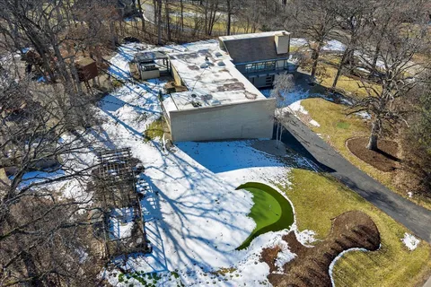 $1,245,000 | 431 Maplewood Drive, Barrington, IL 60010