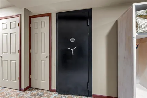 $1,245,000 | 431 Maplewood Drive, Barrington, IL 60010