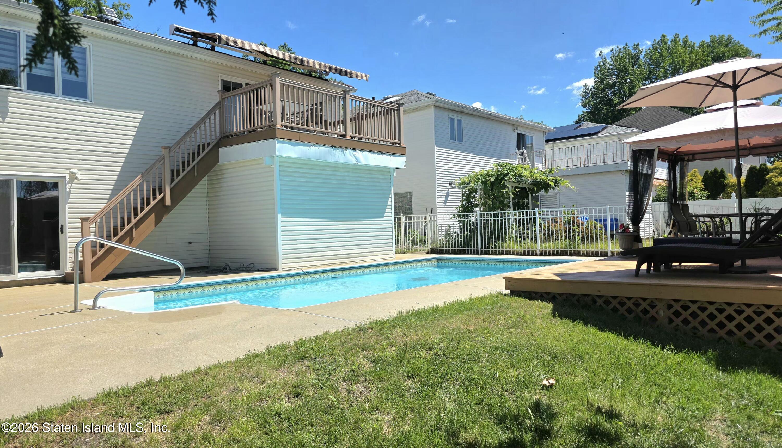 80 Normalee Road Staten Island, NY 10305 - Photo 7 of 79 20260608_111839
