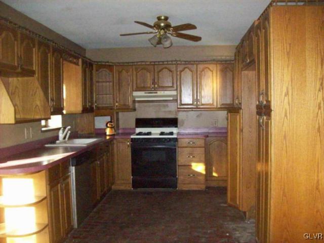 3644 Lower Saucon Road Hellertown, PA 18055 - Photo 14 of 16 Gallery Image 14