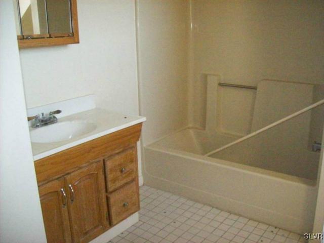 3644 Lower Saucon Road Hellertown, PA 18055 - Photo 15 of 16 Gallery Image 15