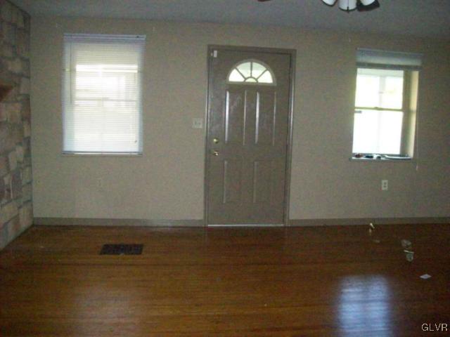 3644 Lower Saucon Road Hellertown, PA 18055 - Photo 7 of 16 Gallery Image 7