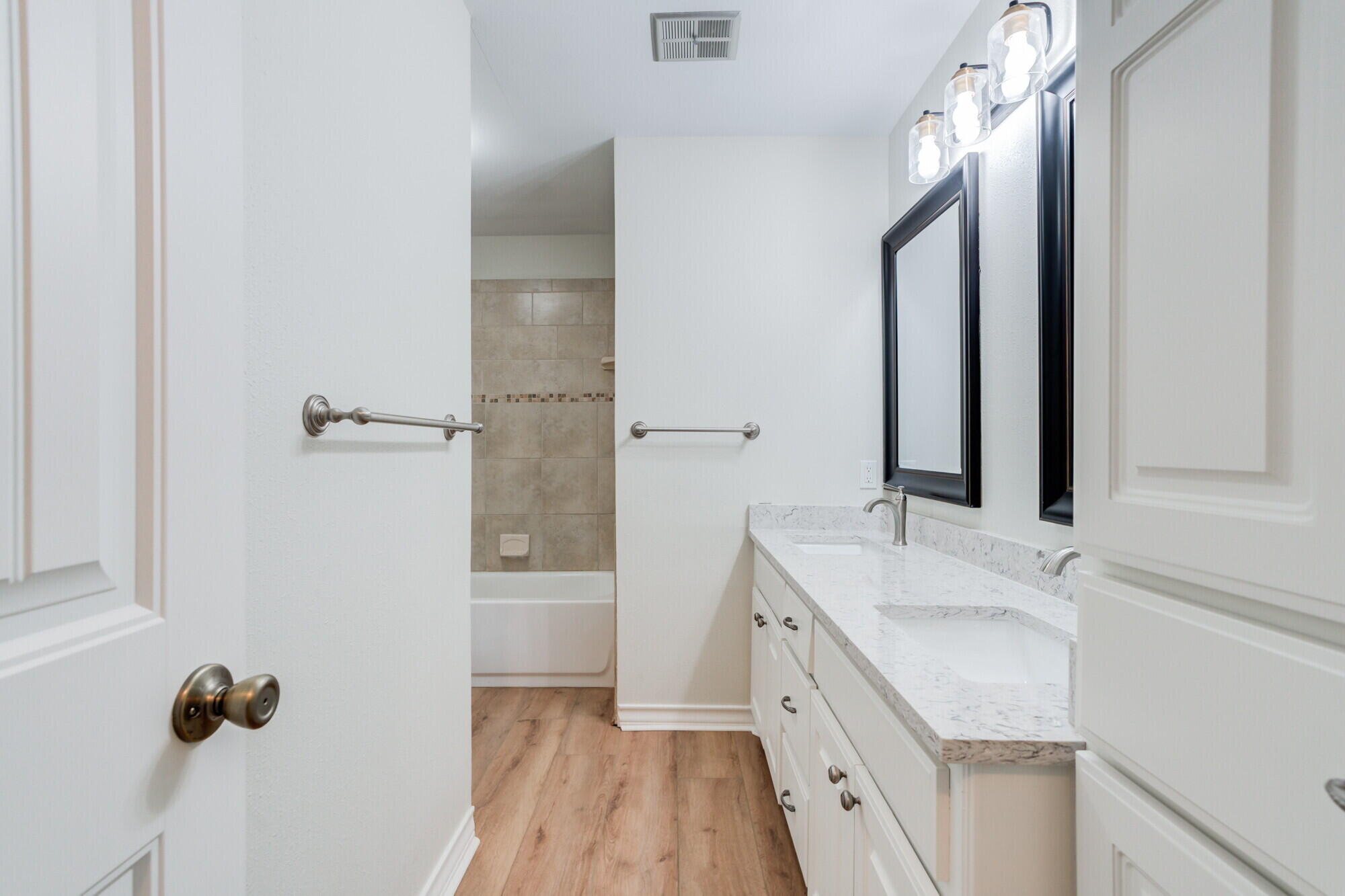 5309 77th Street Lubbock, TX 79424 - Photo 27 of 36 DSC05859_60_61_62_63