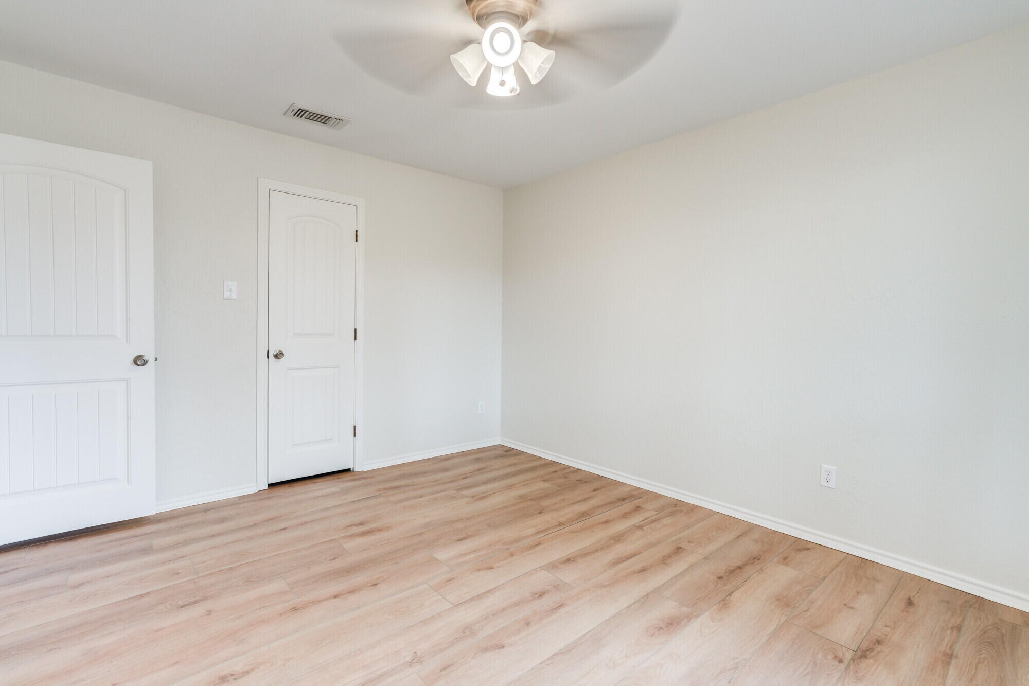 5309 77th Street Lubbock, TX 79424 - Photo 31 of 36 DSC05844_5_6_7_8