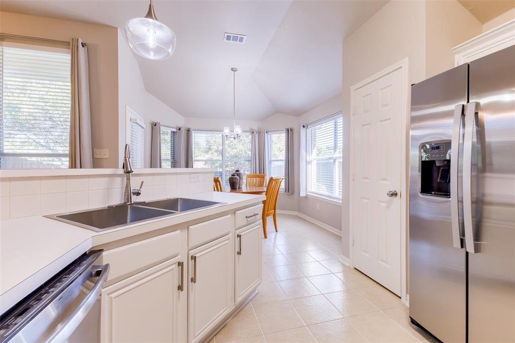 1202 Harvard Lane Allen, TX 75002 - Photo 13 of 31