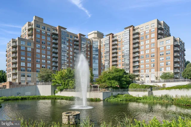$350,000 | 11800 Sunset Hills Road, Unit 1125, Reston, VA 20190