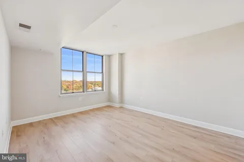 $350,000 | 11800 Sunset Hills Road, Unit 1125, Reston, VA 20190