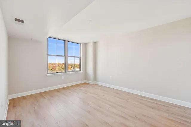 $350,000 | 11800 Sunset Hills Road, Unit 1125, Reston, VA 20190