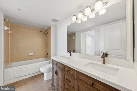 $350,000 | 11800 Sunset Hills Road, Unit 1125, Reston, VA 20190