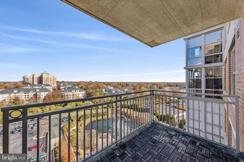 $350,000 | 11800 Sunset Hills Road, Unit 1125, Reston, VA 20190
